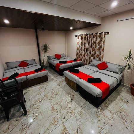 Adh Hazel Wood Hotell Mysore Eksteriør bilde