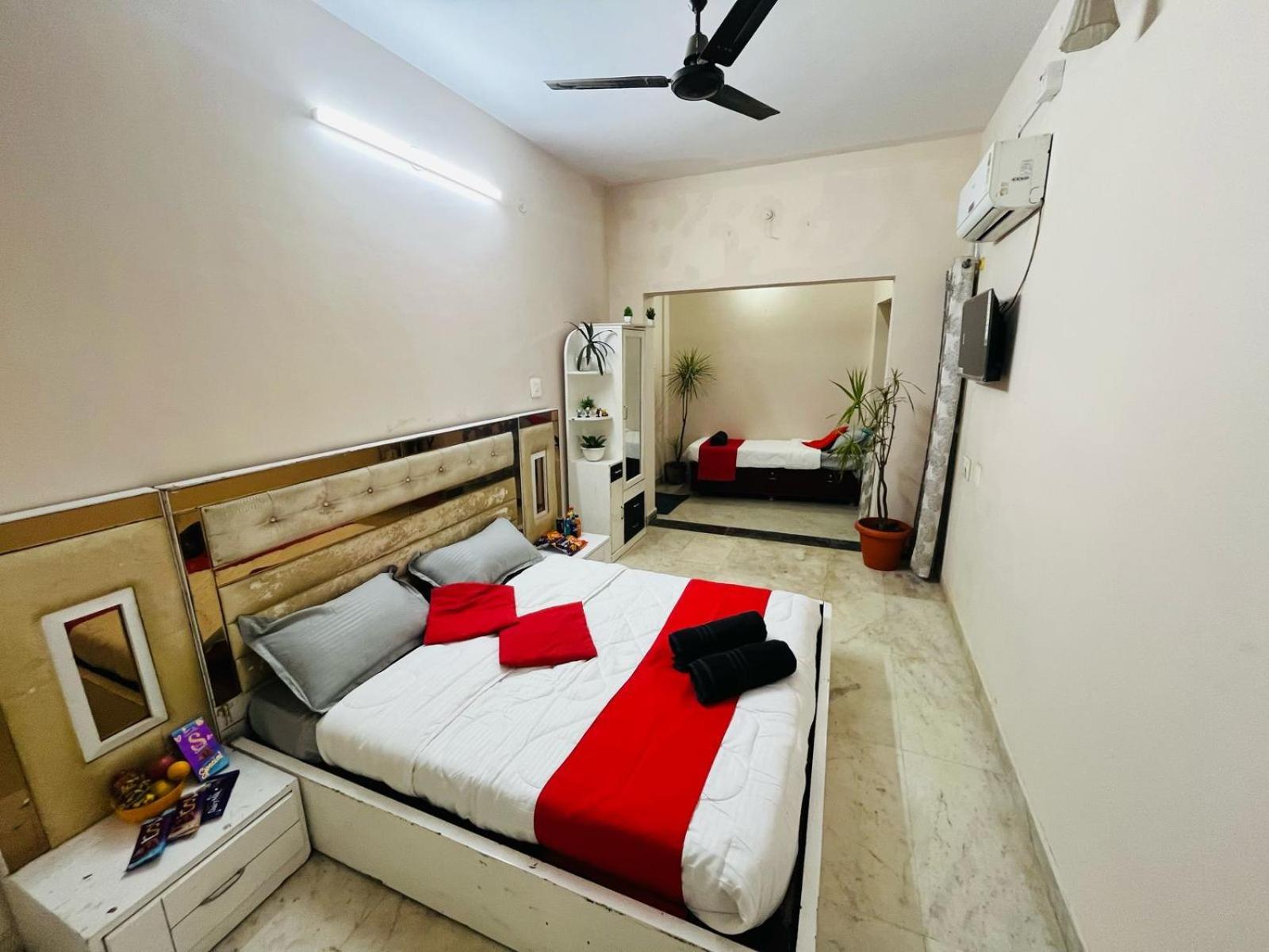Adh Hazel Wood Hotell Mysore Eksteriør bilde